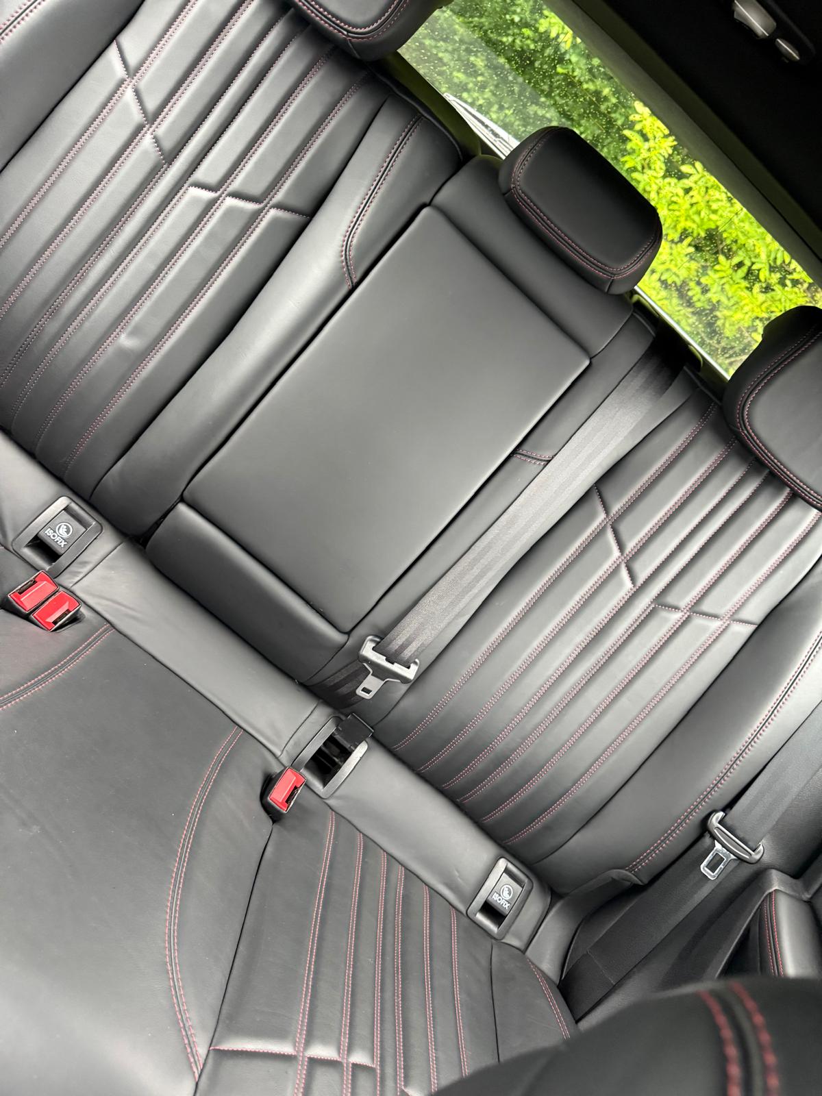 Intérieur nettoyage auto
